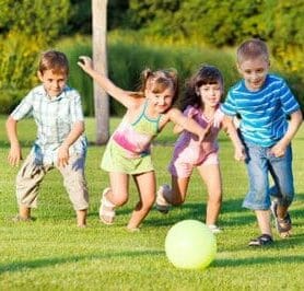 kids playing outside e1606595270407