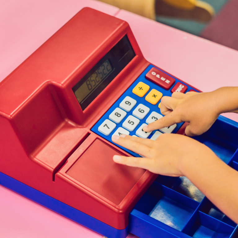 A play cash register
